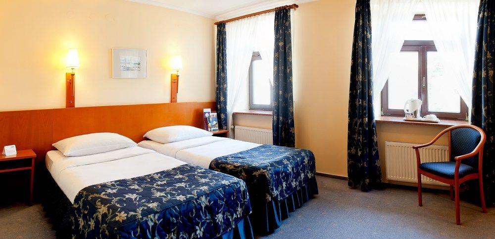 Hotel Zamojski Zamosc  Bagian luar foto