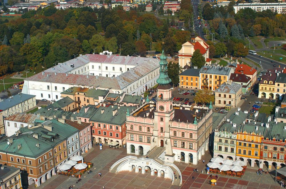 Hotel Zamojski Zamosc  Bagian luar foto