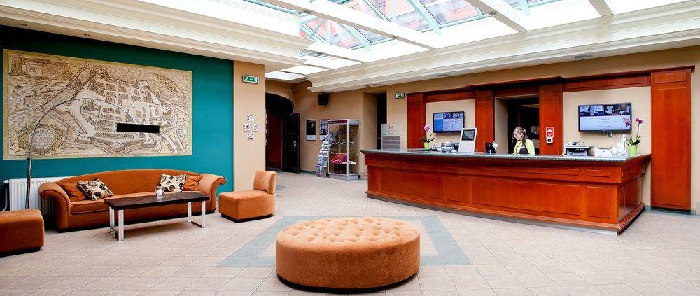 Hotel Zamojski Zamosc  Bagian luar foto