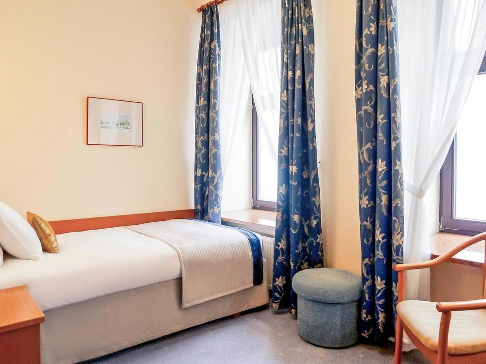 Hotel Zamojski Zamosc  Bagian luar foto