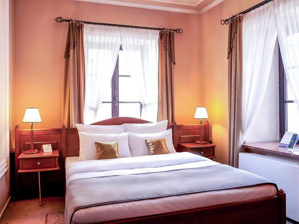 Hotel Zamojski Zamosc  Bagian luar foto