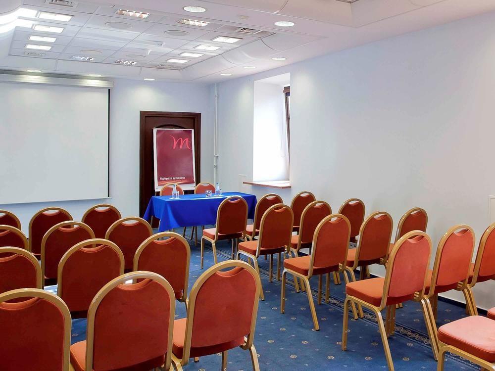 Hotel Zamojski Zamosc  Bagian luar foto