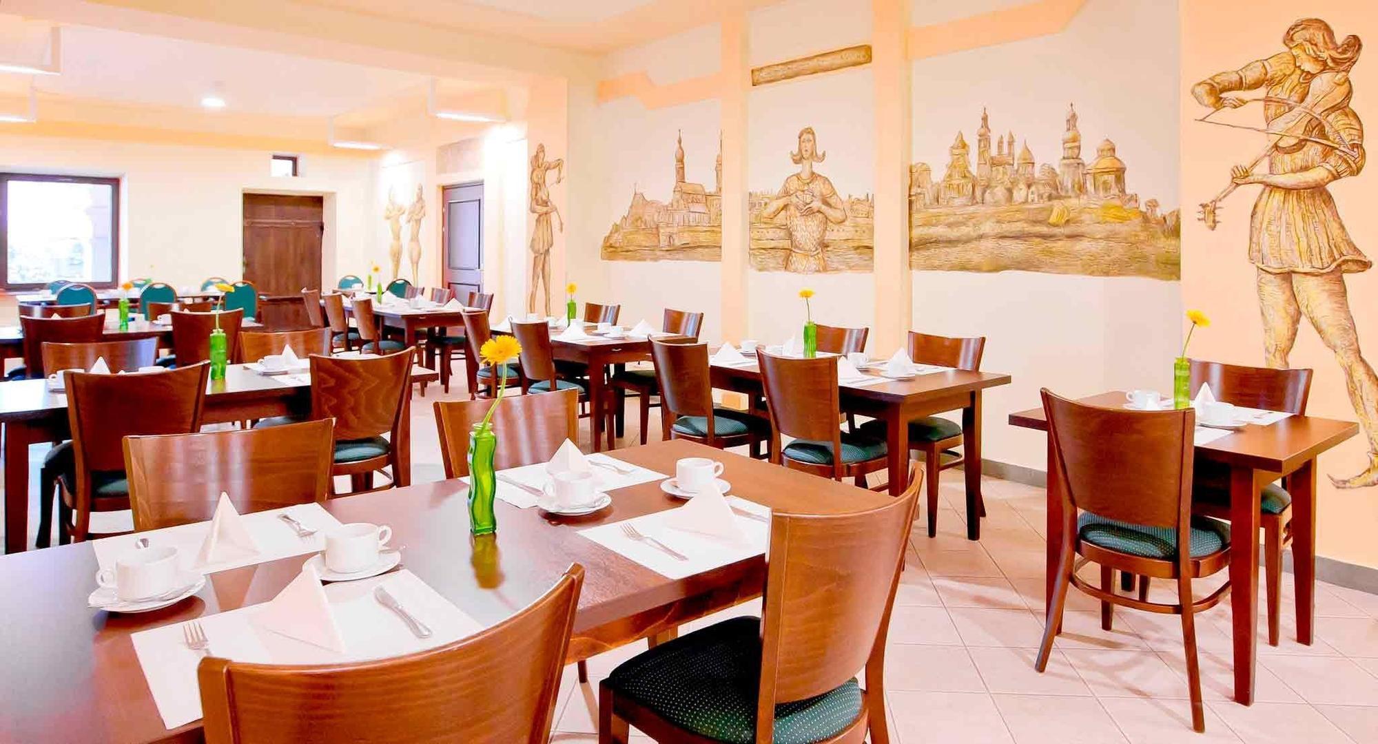 Hotel Zamojski Zamosc  Bagian luar foto