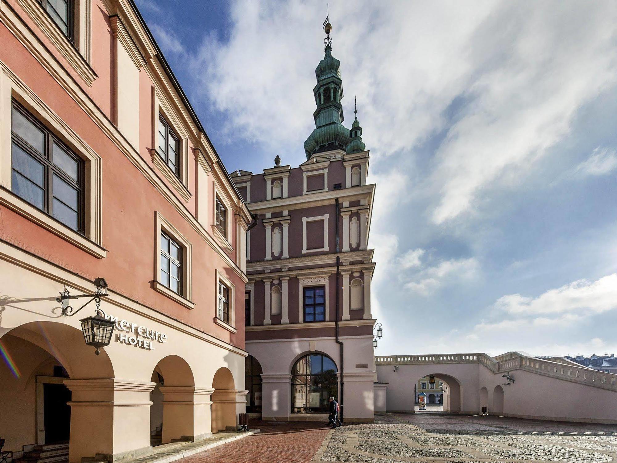 Hotel Zamojski Zamosc  Bagian luar foto