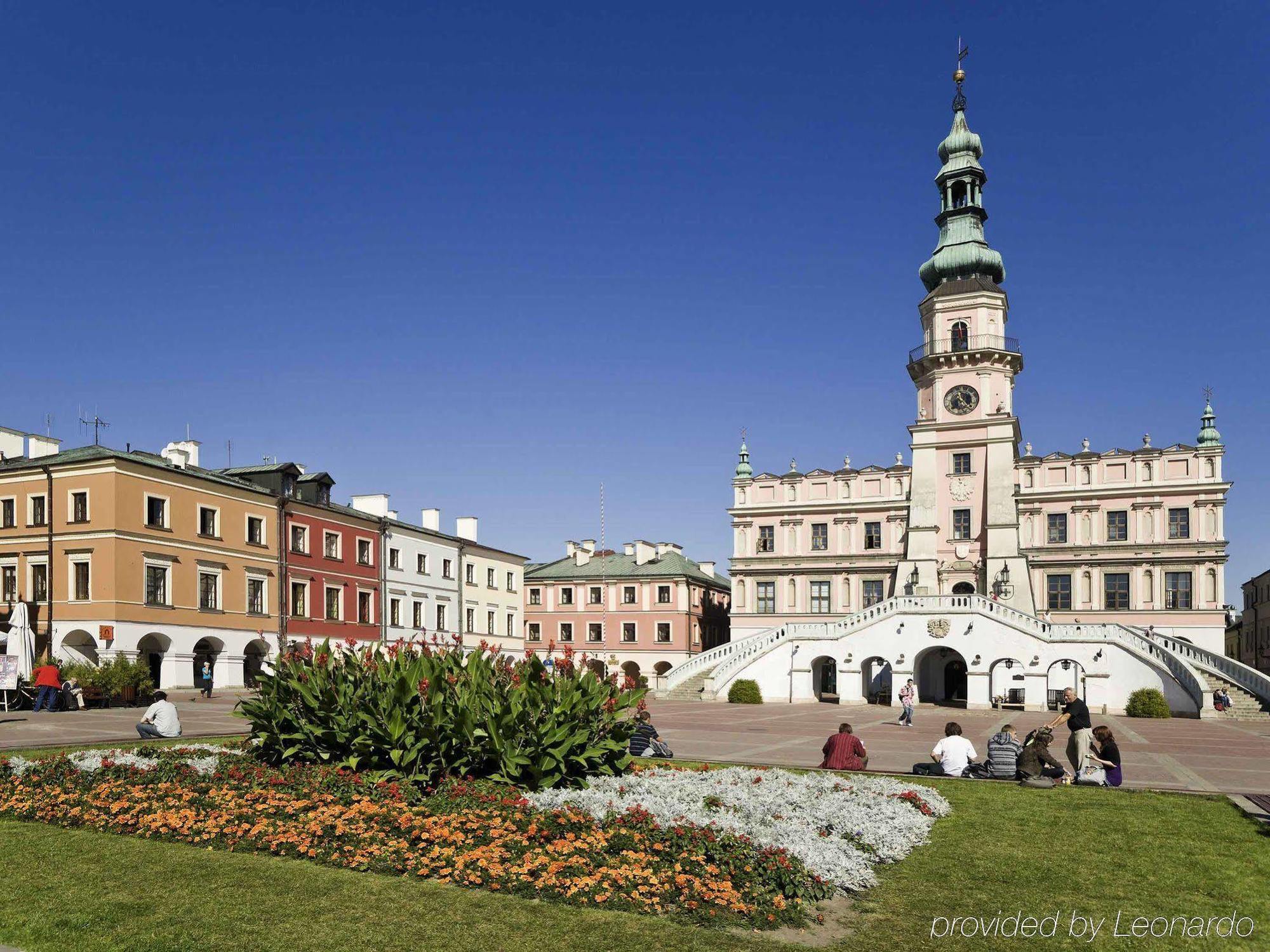 Hotel Zamojski Zamosc  Bagian luar foto