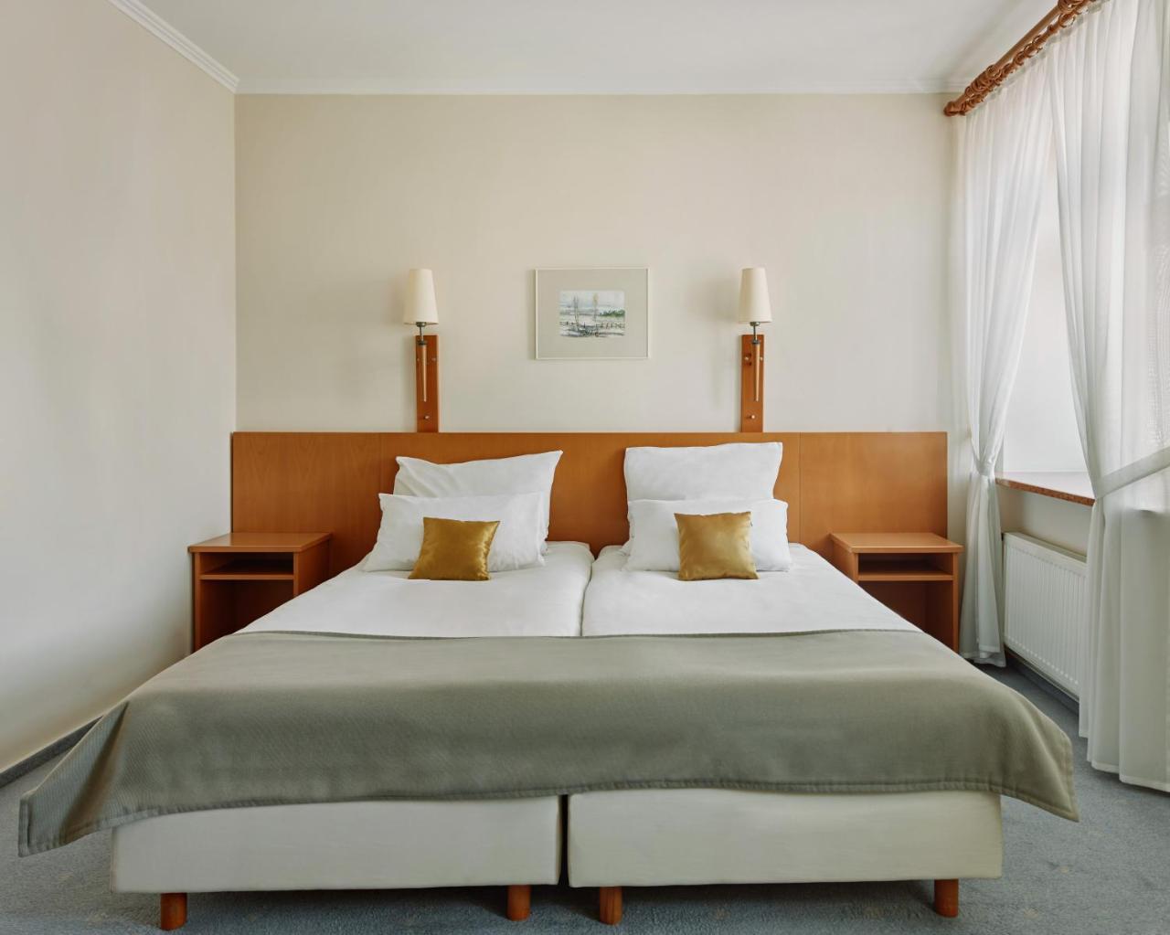 Hotel Zamojski Zamosc  Bagian luar foto