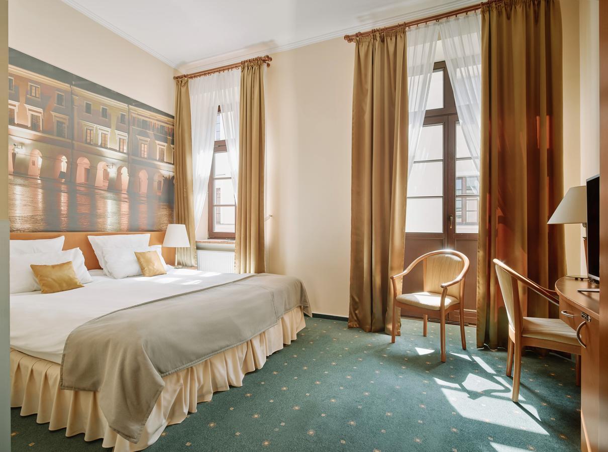 Hotel Zamojski Zamosc  Bagian luar foto